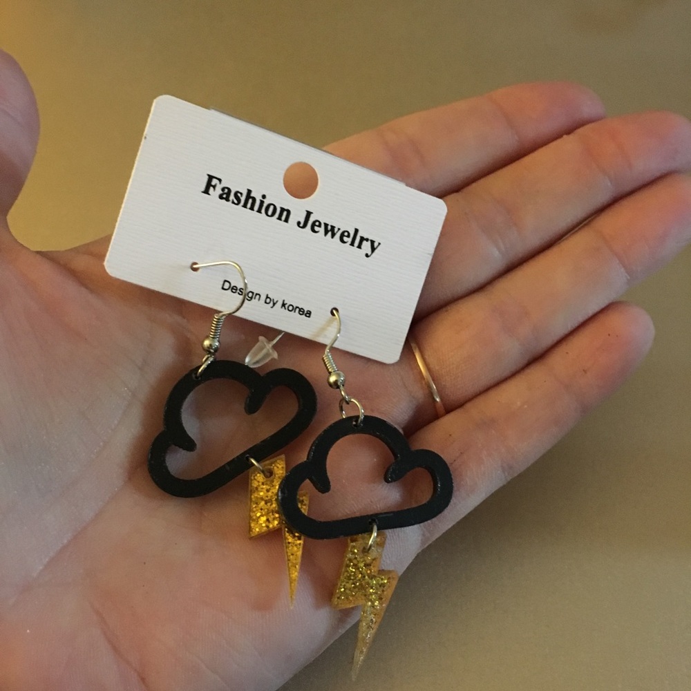Cloud & Glittery Lightning Bolt Earrings NWT - Picture 4 of 4